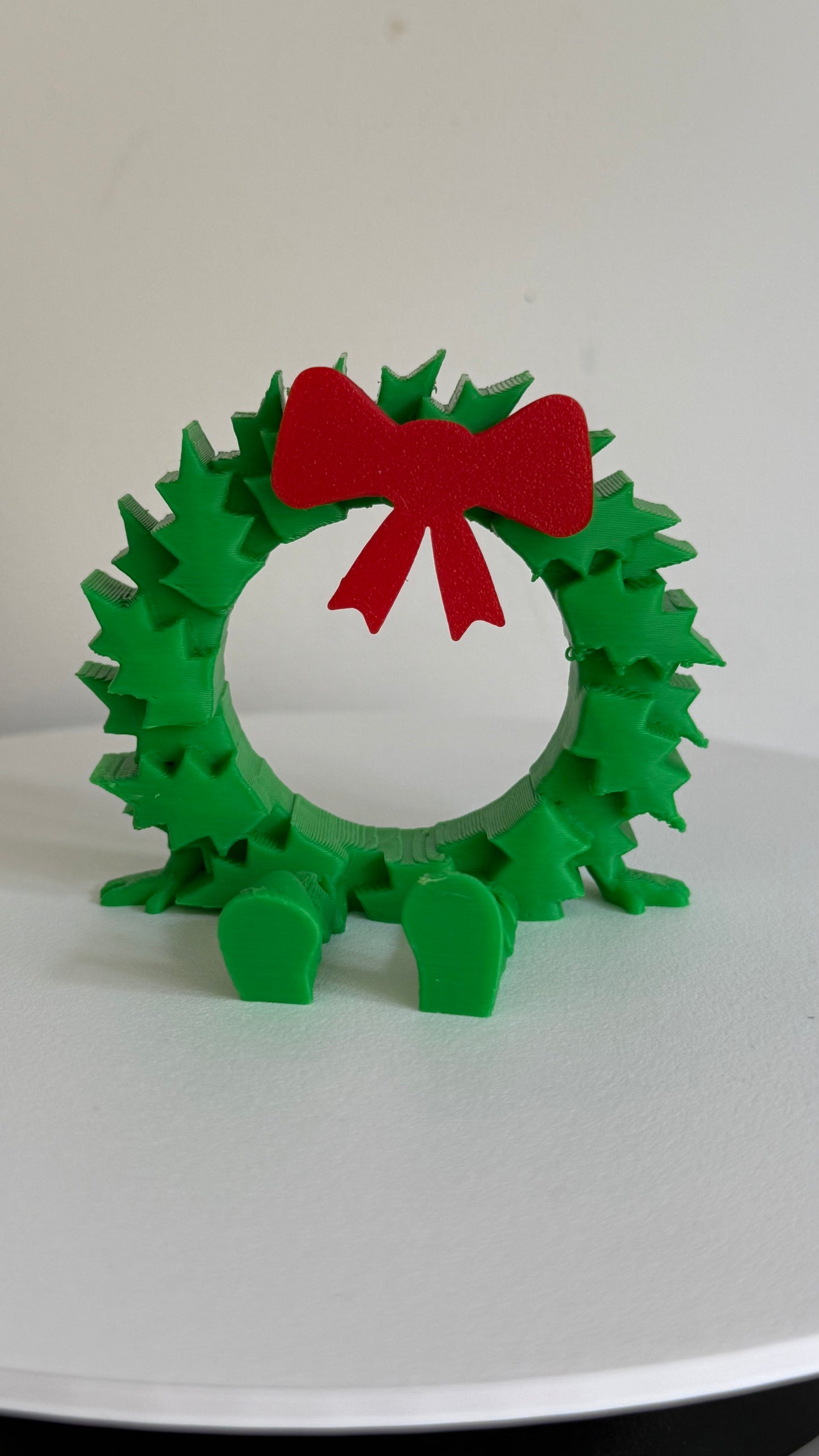 Christmas Wreath Dangly Legs Shelf Sitter