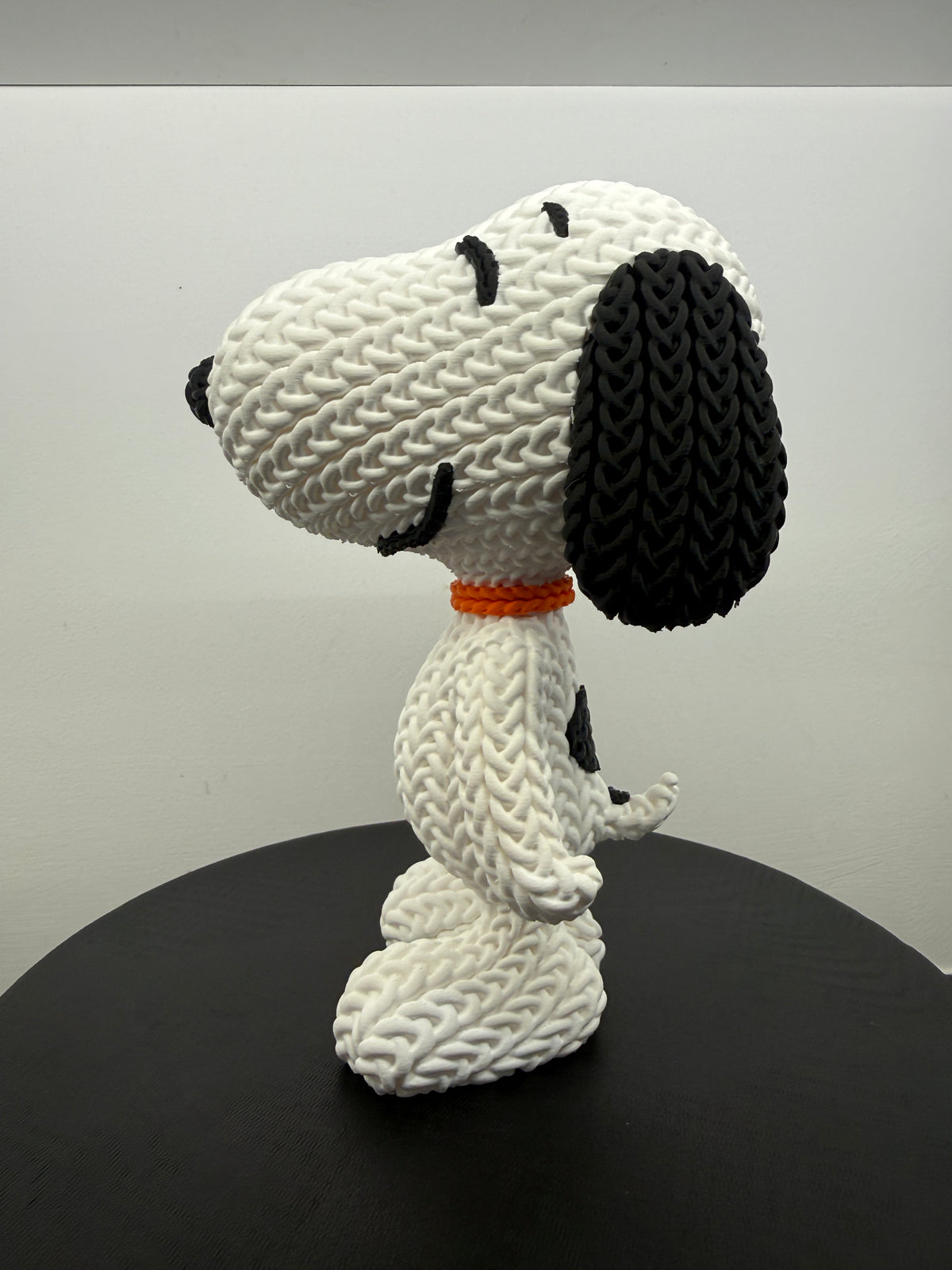 Snoopy Peanuts Figurine