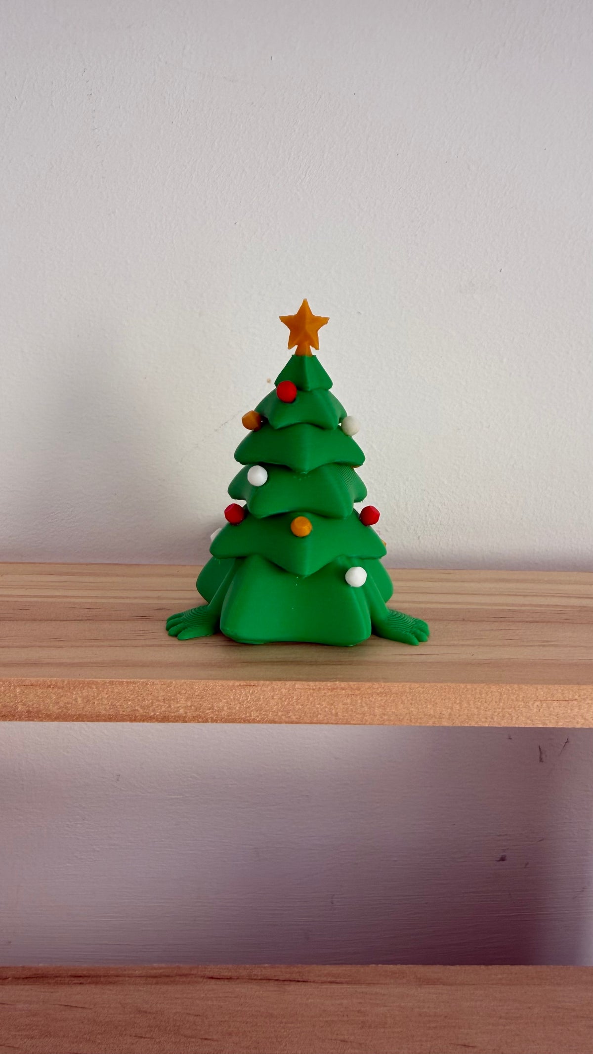 Christmas Green Tree Shelf Sitter, Dangly Legs