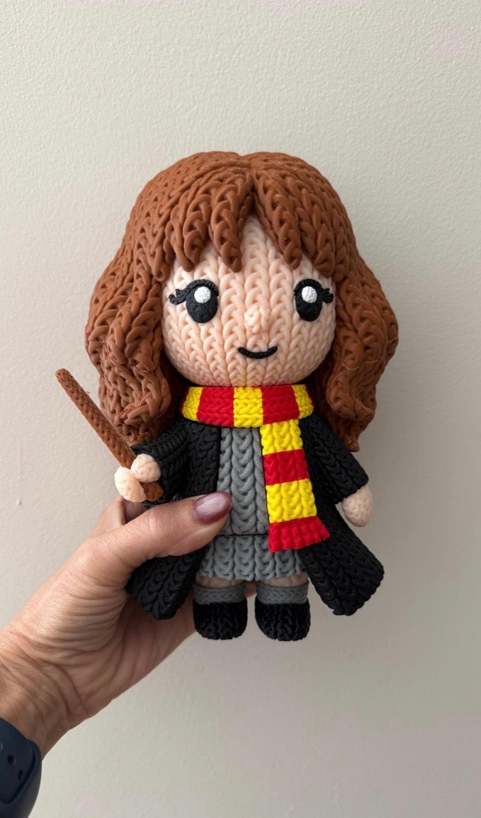 Hermione Grainger Wizard-Inspired Figurine