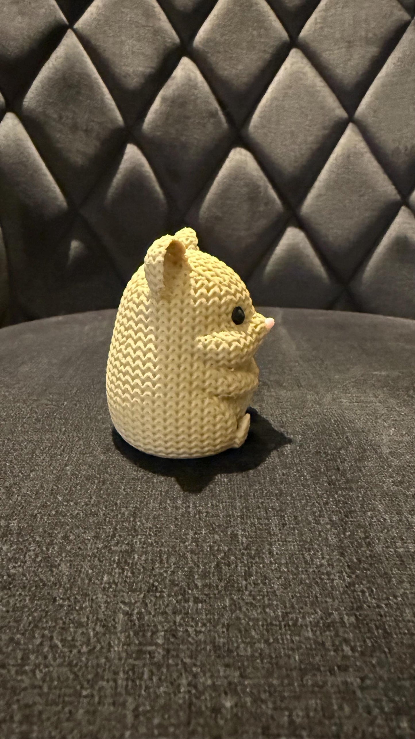 3D Printed Hamster Figurine: Collectible Ornament Gift