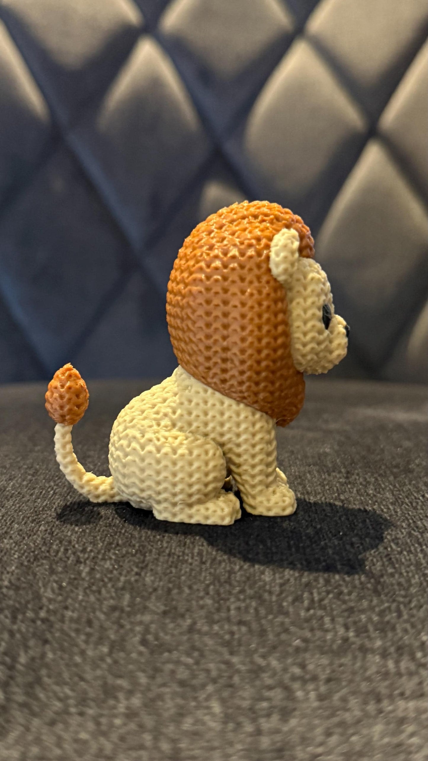 3D Printed Lion Figurine: Collectible Ornament Gift