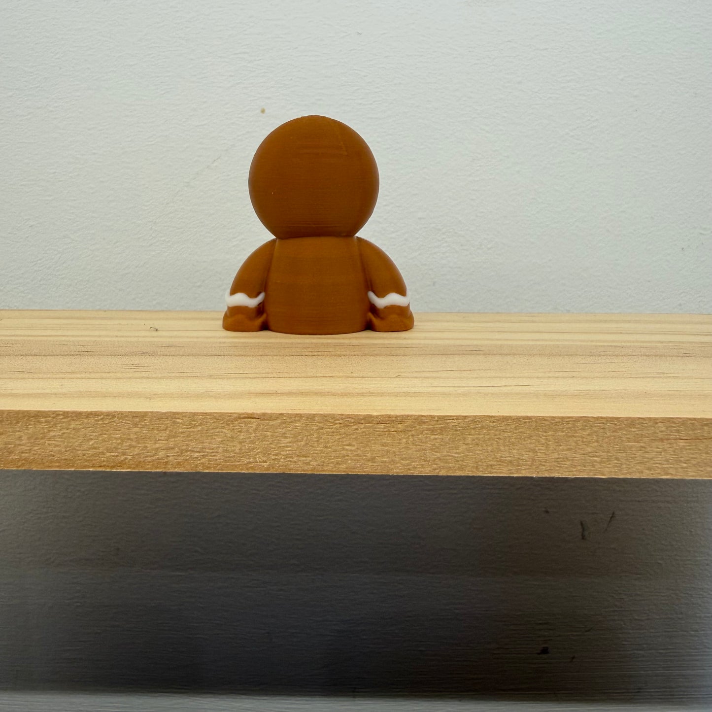 Christmas Gingerbread Man Shelf Sitter