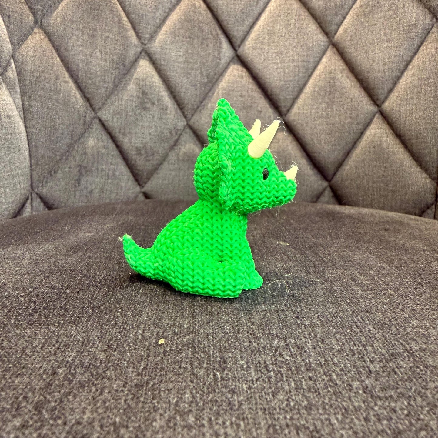 Triceratops Dinosaur – Figurine – Mini Collectible Ornament Gift