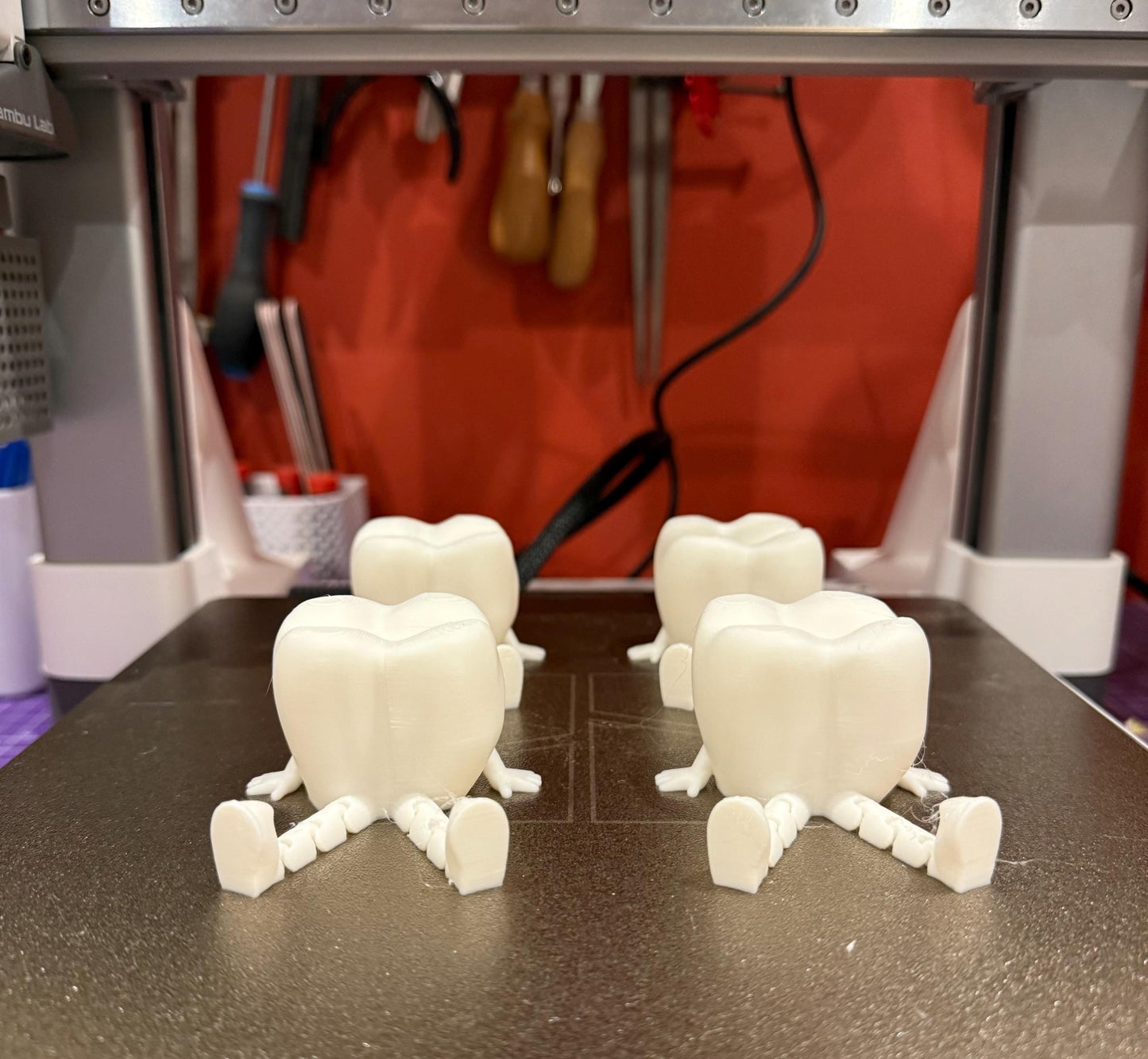 Articulated Tooth Shelf / Computer Monitor Sitter  | 3D Printed Ornament